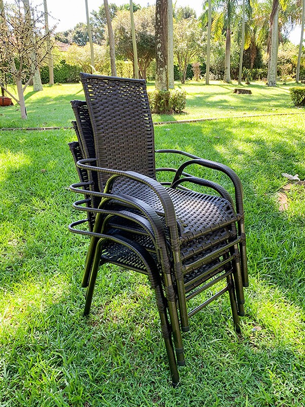 6 Cadeiras Bela + mesa de Centro 