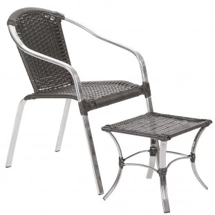 1 Cadeira Pinheiro + Mesa de Centro 