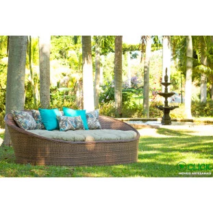Big Chaise - Trama Tradicional 