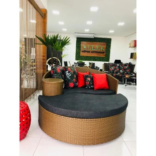 Chaise Meia Lua - Trama Tradicional. 